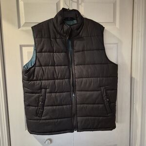 GAP Mens XL Black Quilted Puffer Vest EUC